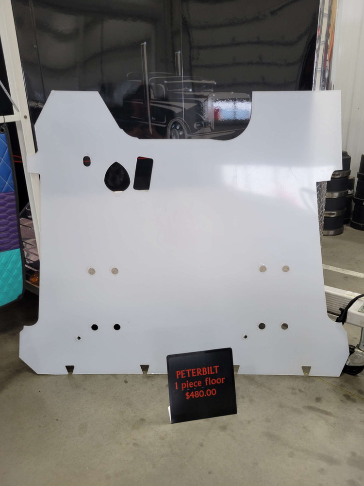 Peterbilt 389 Paintable One-Piece Floor – 2006–2013 – part number PTD-1009