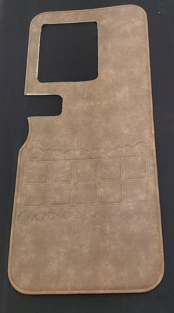 Peterbilt 389 Retro 359-Style Sleeper Door Interior – part number PTD-1046, photo 1 of 2