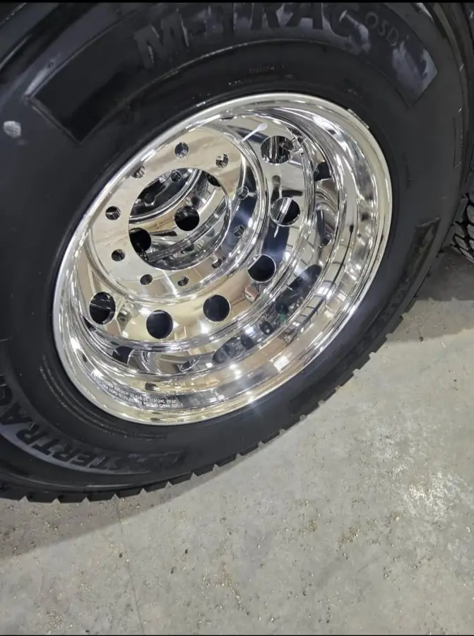11R22.5 Winter Tires for Peterbilt Kenworth Volvo Mack Freightliner – part number PTD-2005