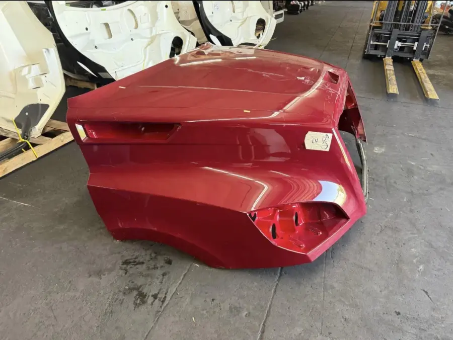 Freightliner Cascadia 126 Red Hood Shell – part number PTD-2154, photo 1 of 6