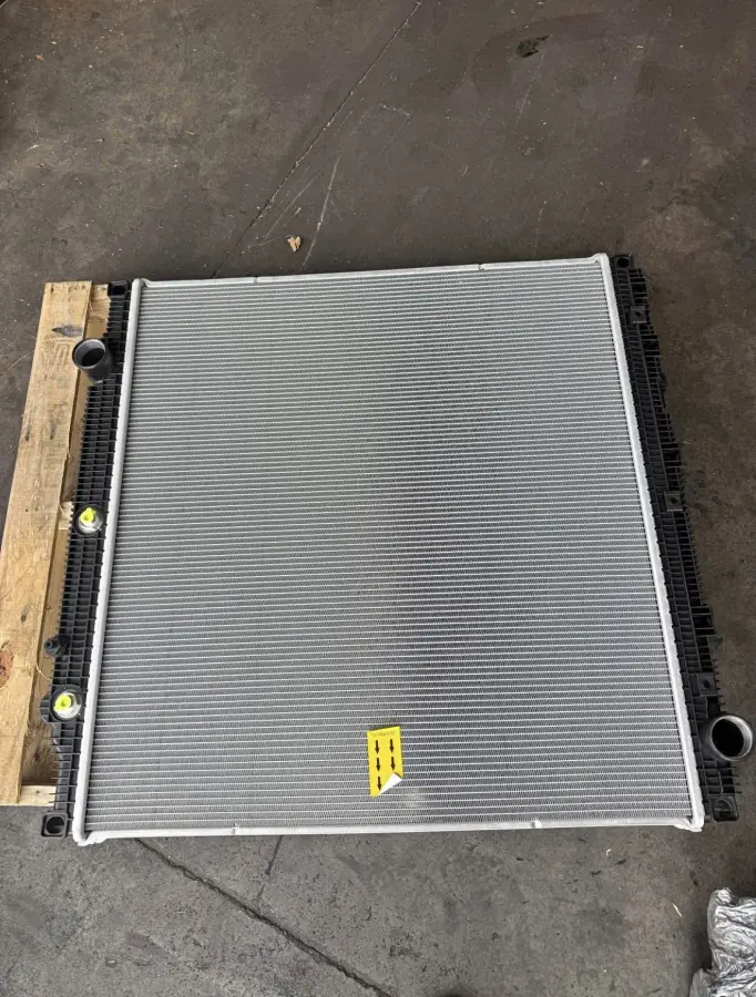 Freightliner Cascadia Radiator Dd15 2018-Up – part number PTD-2157