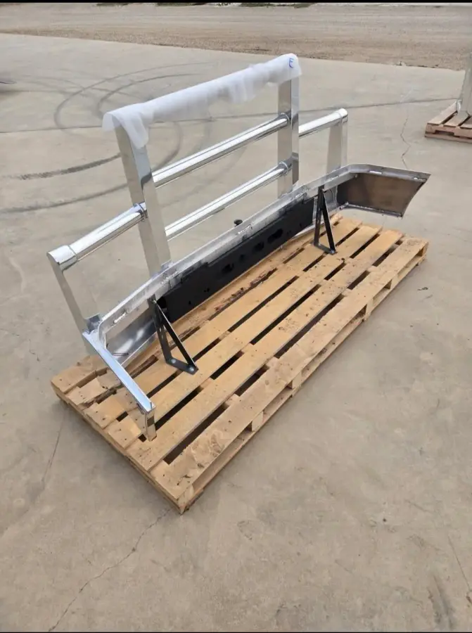Herd Bumper for International 9200 9400 – part number PTD-2167, photo 1 of 6