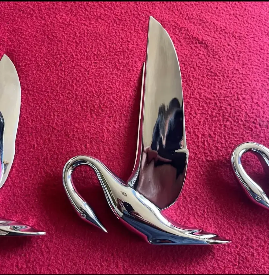 Original 1950S Packard Swan Hood Ornaments – part number PTD-2227, photo 1 of 6