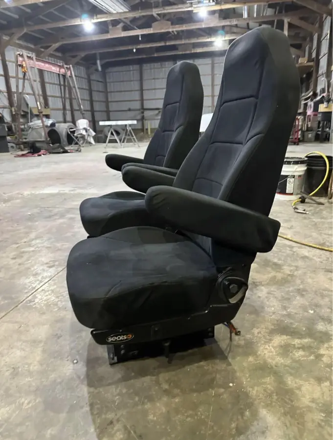 Semi Truck Seats – part number PTD-2280
